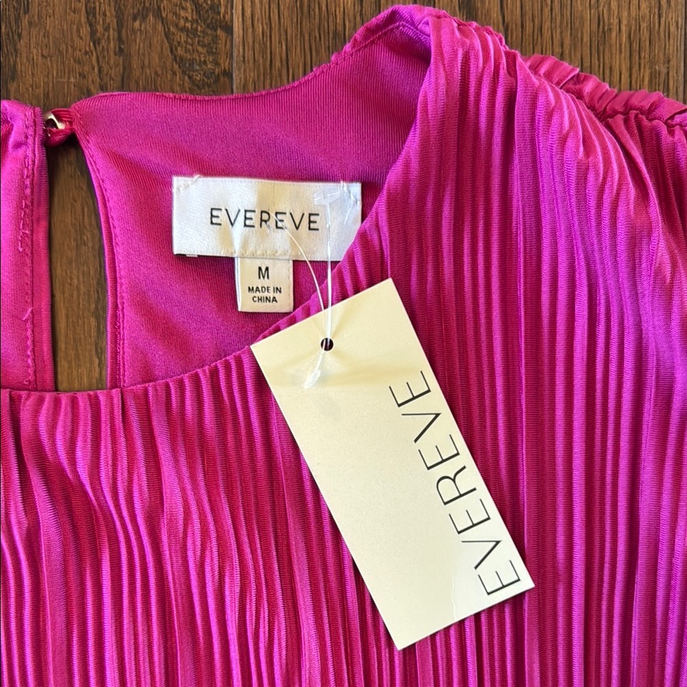 Evereve Women's Pink Pleated Top faux tuck waist - Picture 2 of 3